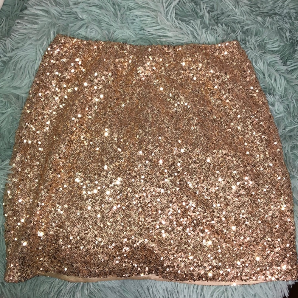 Gold sequence mini skirt